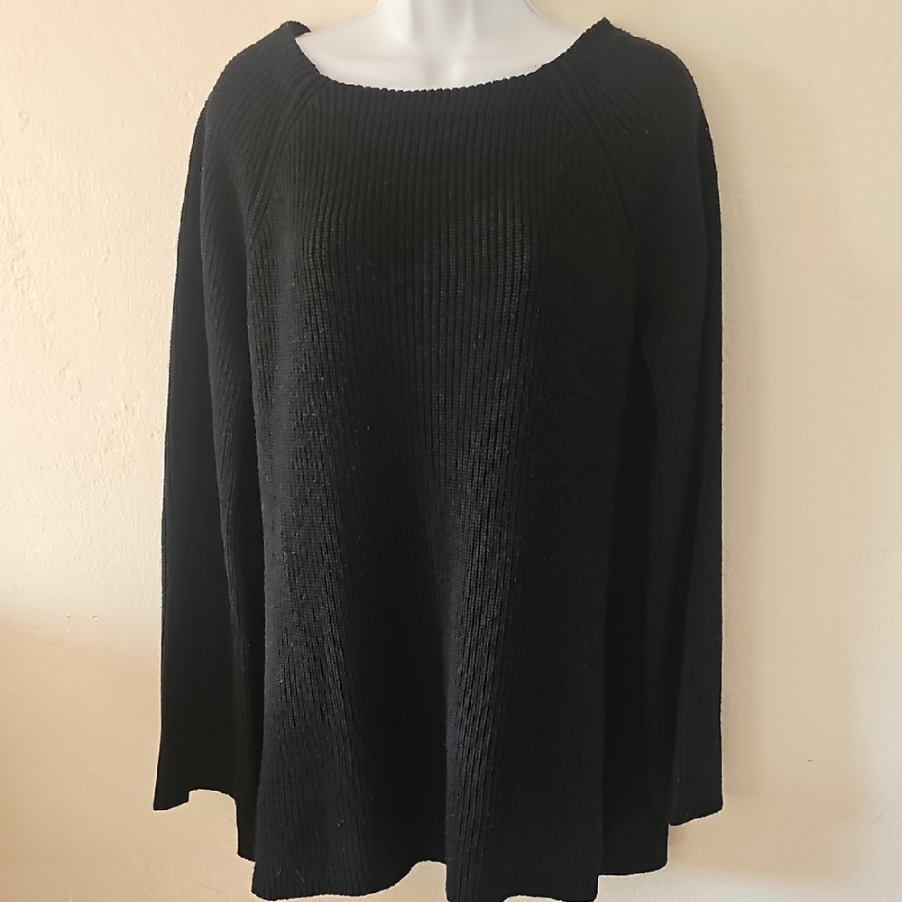 Fate Black Women's Crew Neck Sweater